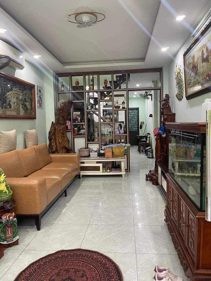 Bán nhà Thanh Bình- Mỗ Lao, 4 phòng ngủ, dân tự xây, DT 51m, giá 4,65 tỷ.