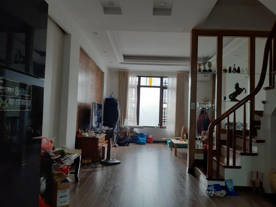 Bán nhà Vạn Phúc, Hà Đông, 40m2x4 tầng, ô tô đỗ cửa, 10m ra phố, nhỉnh 6 .