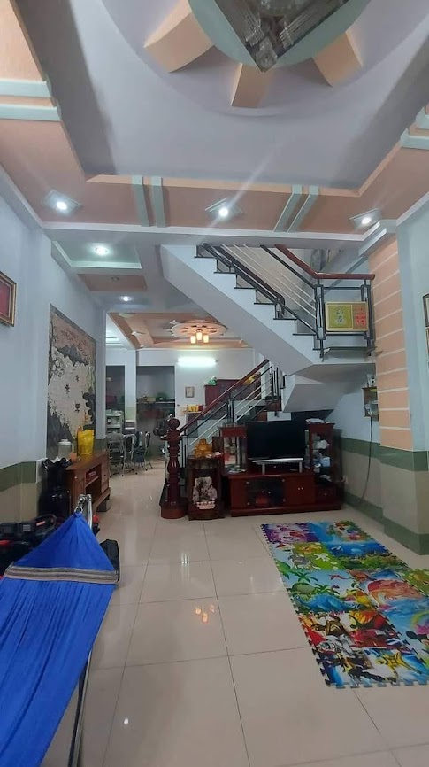 BÁN NHÀ MẶT TIỀN Trần Thị Hè Quận 12 - 120M2(4.5 x 25) CHỈ 7 TỶ TL.