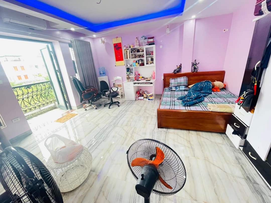  52m2