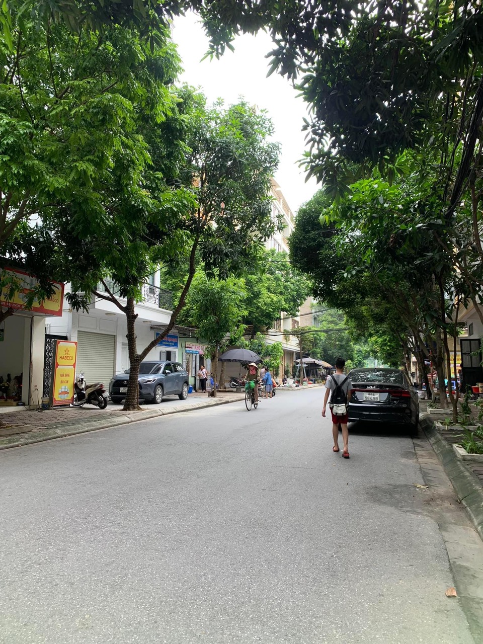 QUÁ GẤP RỒI, ĐẤT PHÂN LÔ CẦU AM, VỈA HÈ, NHỈNH 5 TỶ.