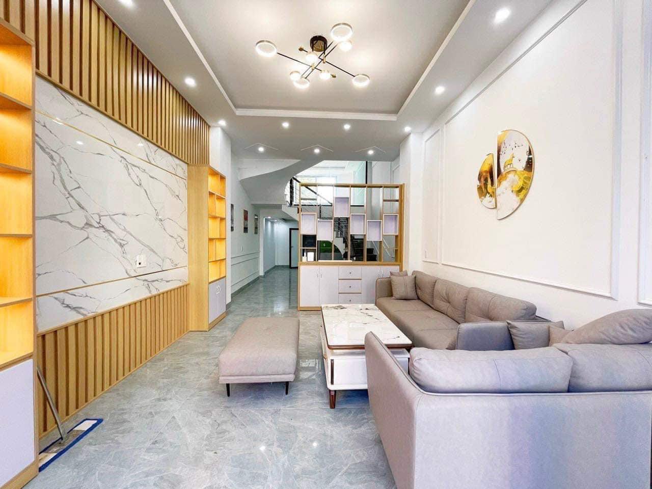 LÔ GÓC, PHAN ĐÌNH GIÓT, MẶT TIỀN 5M, NHỈNH 4 TỶ.