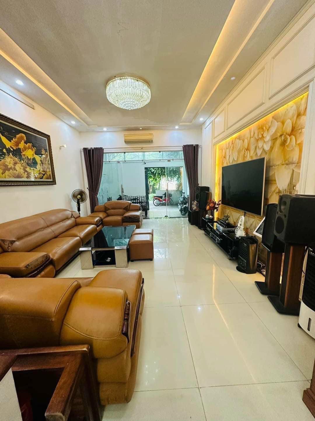 RẺ TẬN ĐÁY, NHÀ TRẦN PHÚ HÀ ĐÔNG, 58M, MẶT TIỀN 8M, CHỈ 5.X TỶ.