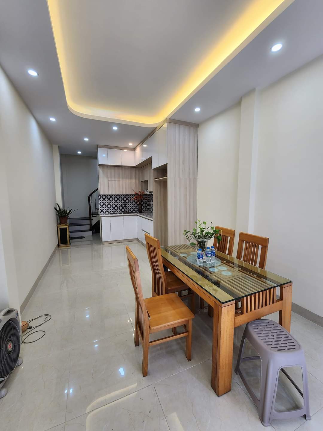 NHÀ RẺ LÊ TRỌNG TẤN, LÔ GÓC, CHỈ 3.03 TỶ.