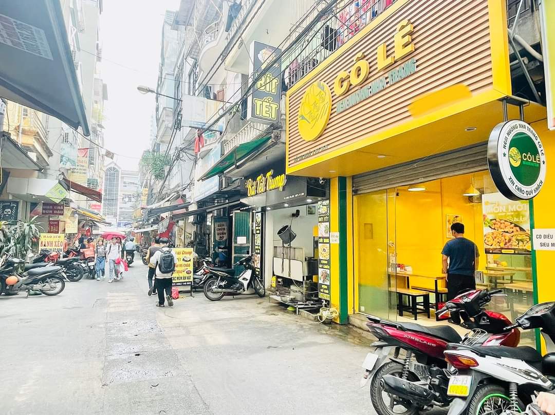 Ao Sen Hà Đông, Phố Sinh Viên, kinh doanh đỉnh, 42m, NHỈNH 8 TỶ.