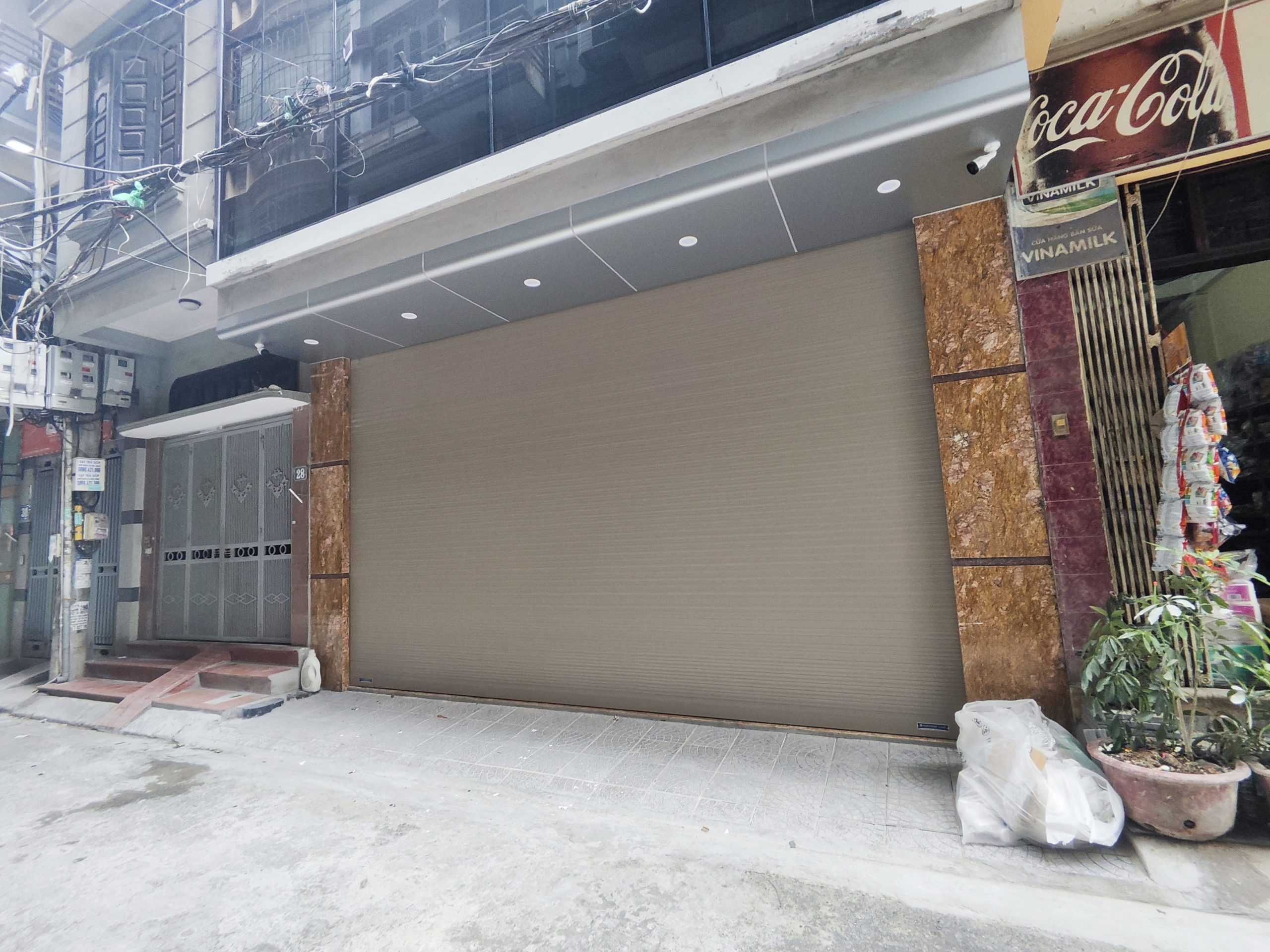 Trần Quốc Hoàn Cầu Giấy Ô Tô Tránh Kinh Doanh 65m2x8T Thang Máy. Mặt Tiền Lớn