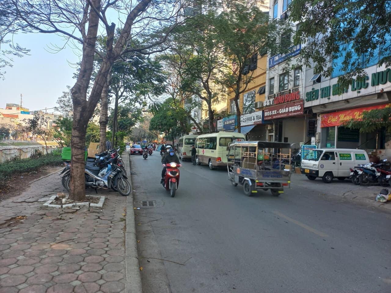 Cực đẹp. Đất Lô Góc MP Vũ Tông Phan 200m2 x MT 9m - Phù hợp Vp, Ks - Giá 50 Tỷ.