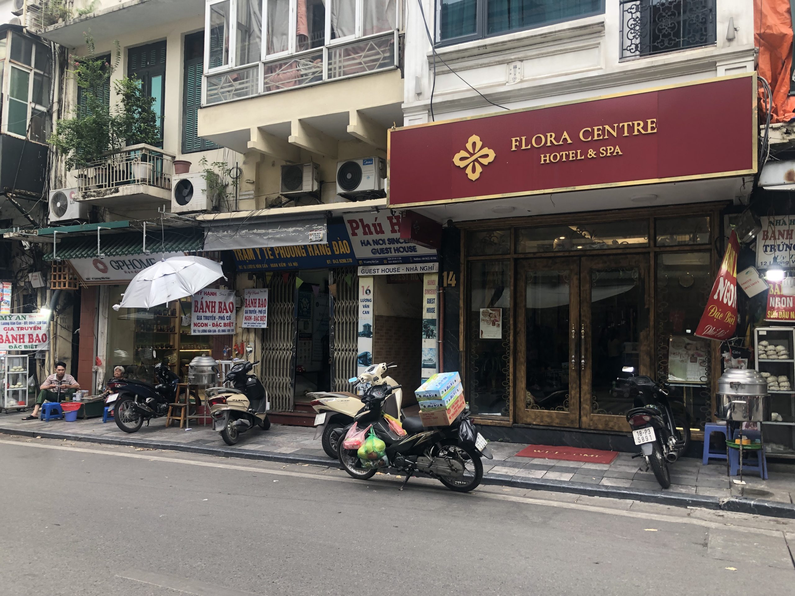 Trung tâm Hoàn Kiếm - Phố Lương Văn Can 139m2, 3 tầng kinh doanh, giá chỉ 39 tỷ