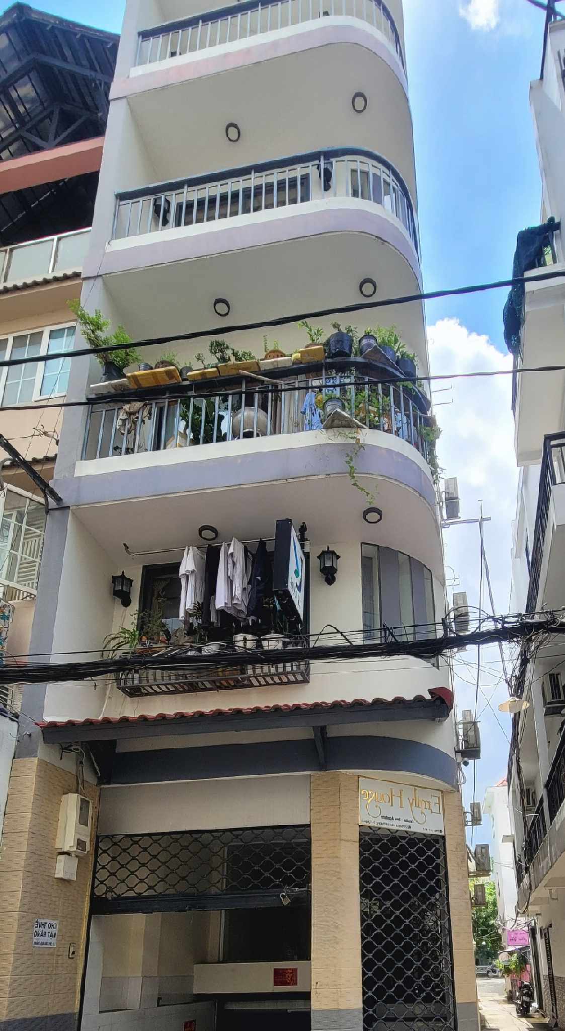 10 Căn Hộ Cao Cấp Quận 3, Thu Nhập Gần 1 tỷ, 79m2, 6 Tầng, Chỉ 19 Tỷ.