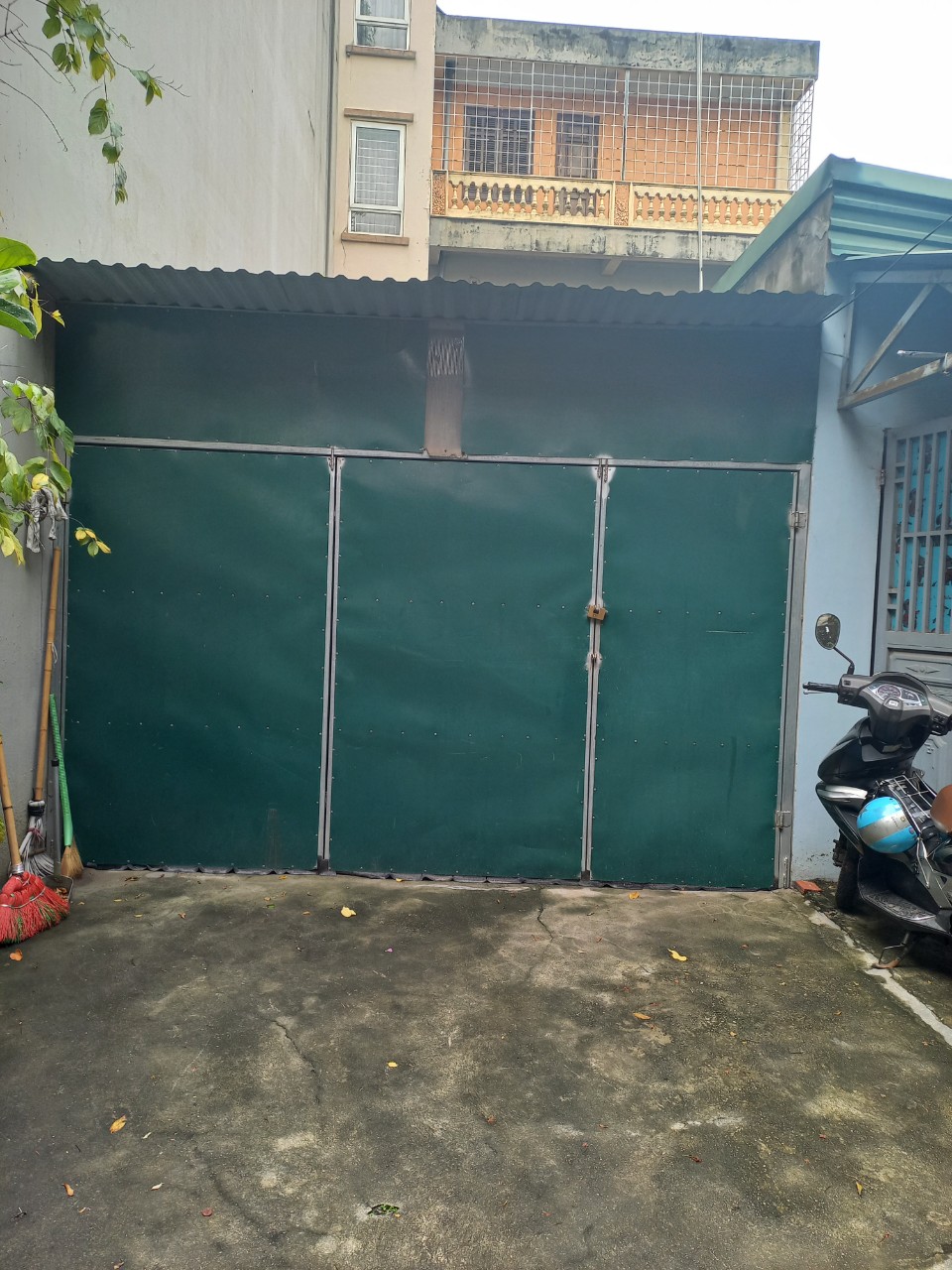 HÀNG HIẾM ĐẤT NGÕ 68 NGUYỄN VĂN LINH DIỆN TÍCH 54 M GIÁ 5.8 TỶ.