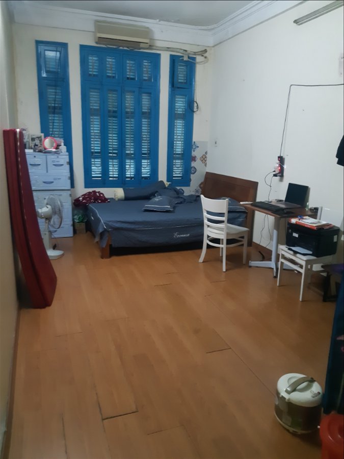 Cần Bán gấp nhà phố Nguyễn Ngọc Vũ 32m2, 5T,gần ô tô nhỉnh 4 tỷ.