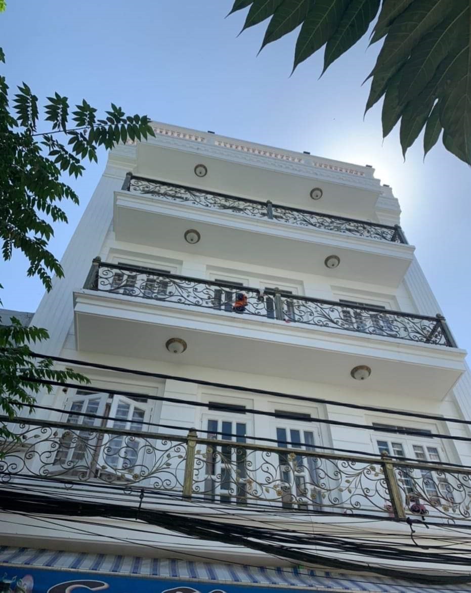 MTKD Nguyễn Kim Quận 10, Lô Góc, Nhà Đẹp, Kinh Doanh Đĩnh.