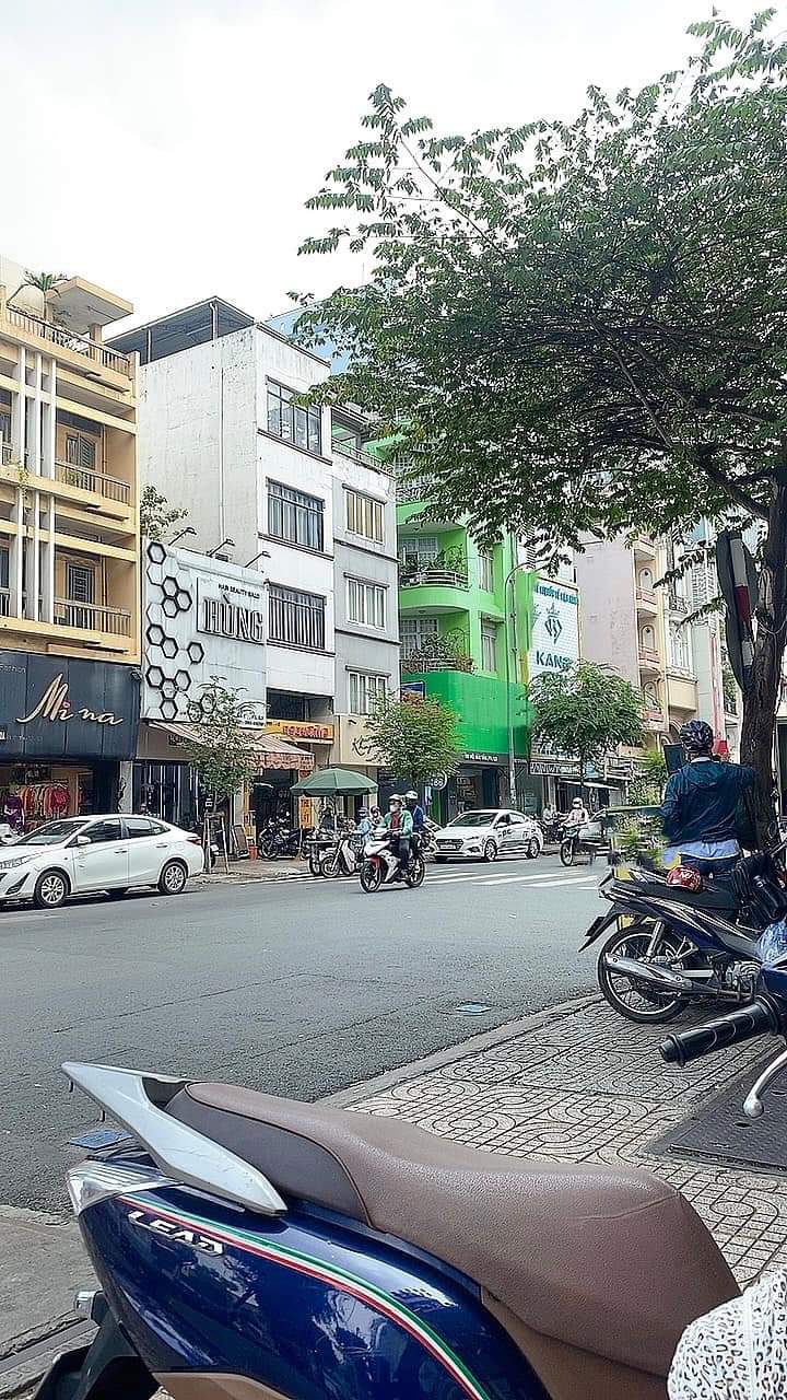 MT Võ Văn Tần Quận 3, 2 Chiều, Ngang Bự, 5 Tầng, Dòng Tiền Cao.