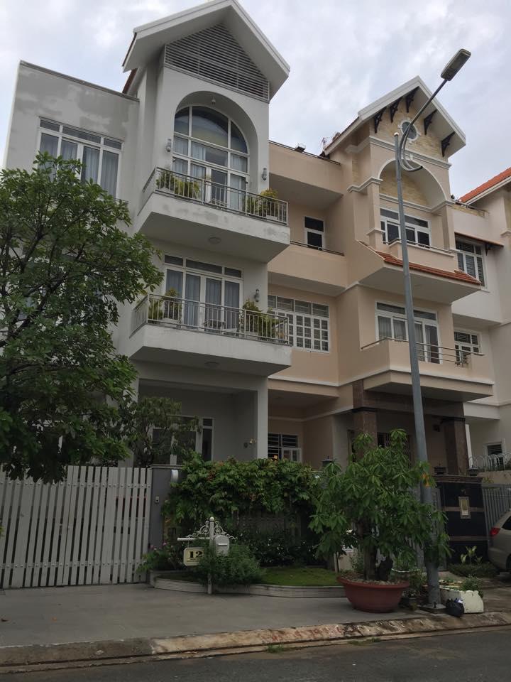 Cho thuê biệt thự Him Lam Kênh tẻ, ngang 10m