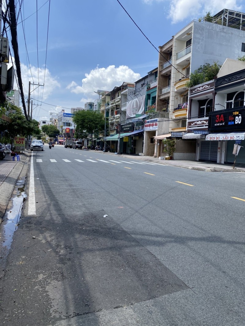 Mặt Tiền Chợ Lớn - Kinh Doanh Quận 6, 72m2, 4 Tầng, Giá rẻ hơn NH định giá 3tỷ.