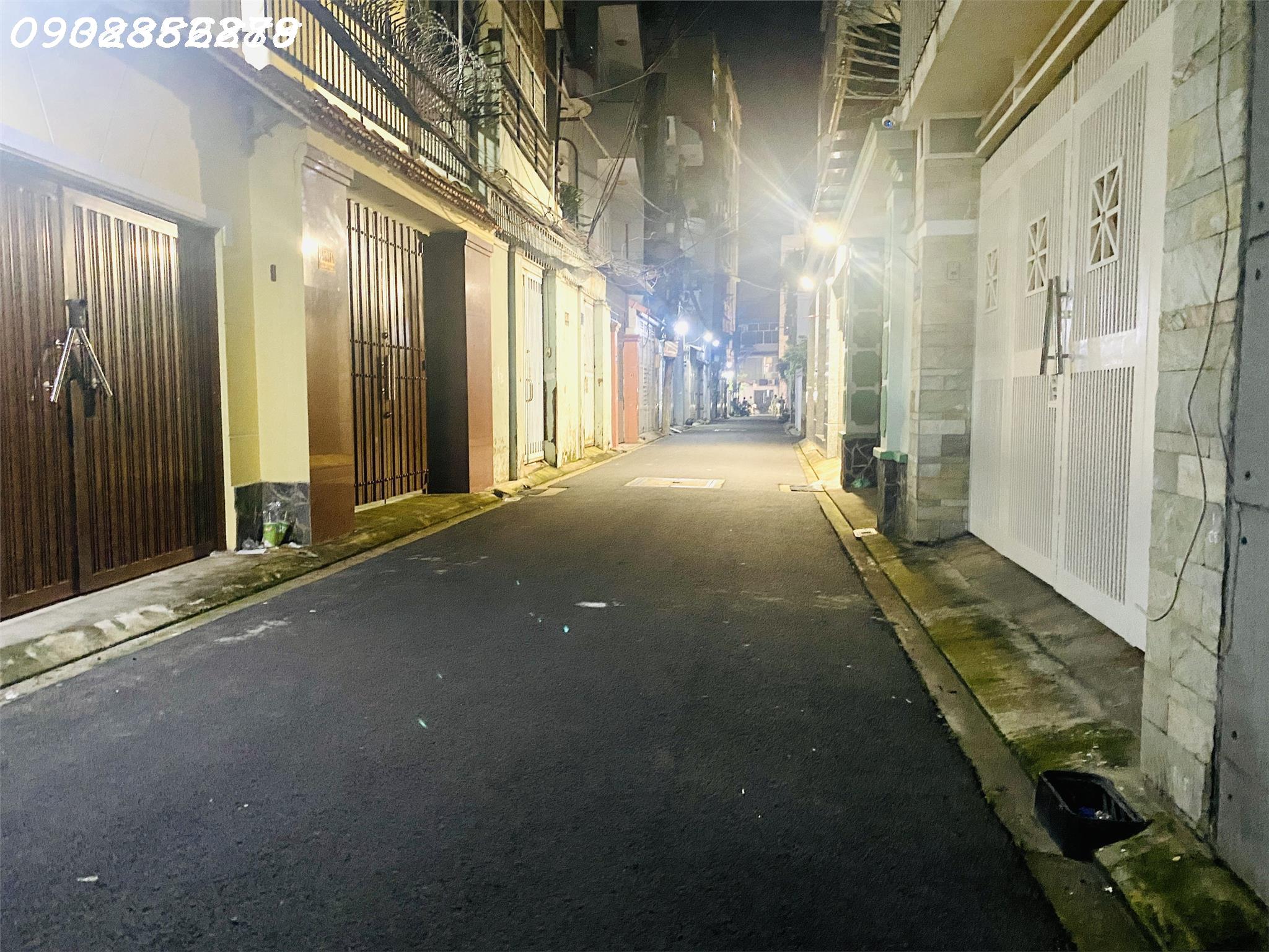 Bán nhà kế chợ Tân Bình - Lý Thường Kiệt,Phường 8 - DT:4x12; 1 lầu đẹp; 5,2 tỷ.