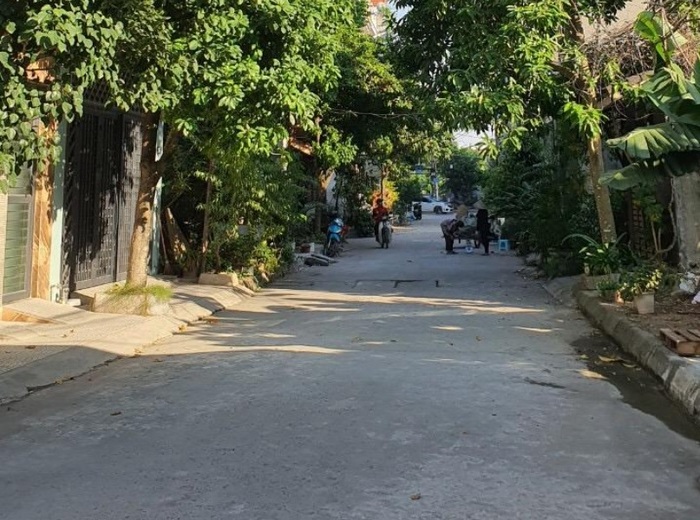 Giá bán nhà ngõ 189 Bát Khối từ 170-190 triệu đồng/m2