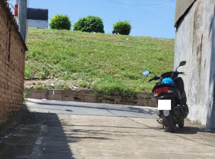 Mua bán nhà ở tại ngõ 323 Bát Khối dao động từ 110-130 triệu đồng/m2 Mua bán nhà ở tại ngõ 323 Bát Khối dao động từ 110-130 triệu đồng/m2