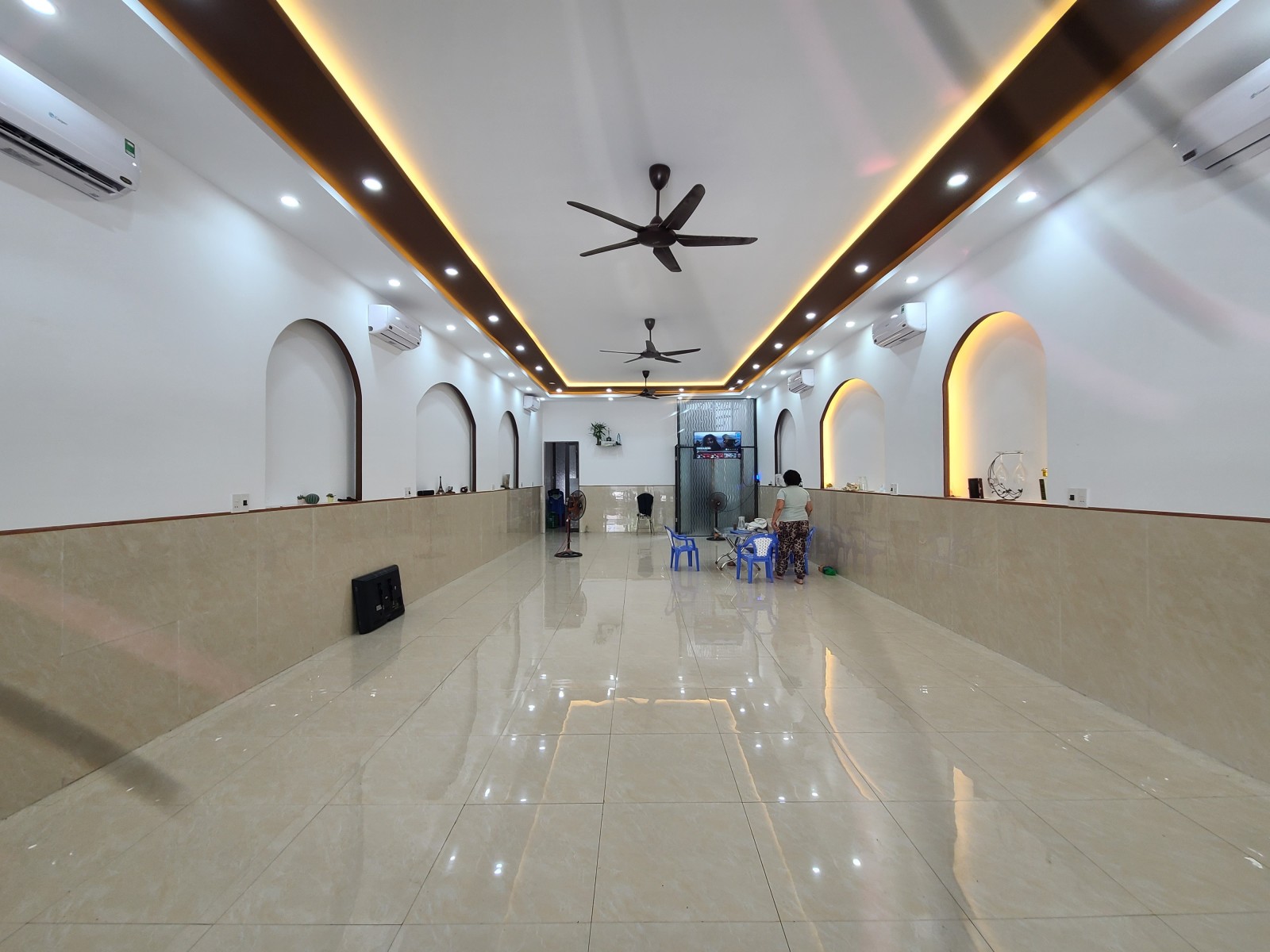 Bán nhà 2 Tầng Gần Biển MT Đường 15M Quận Sơn Trà Đà Nẵng 150M2 Chỉ 1X Tỷ.