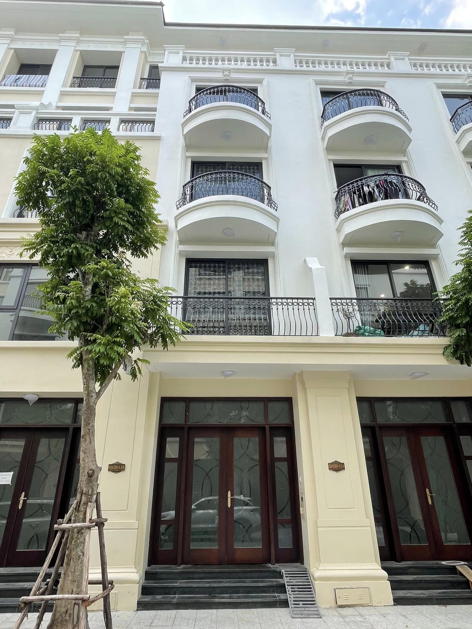 Chính chủ cho thuê căn Liền Kề tại San Hô( cách khu hồ tạo 50m) , Vinhomes Ocean Park 2