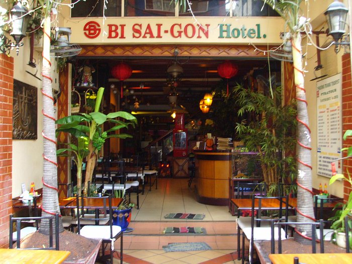 Định Cư Mỹ cần bán gấp Nhà 185/16 Phạm Ngũ Lão, Q. 1.