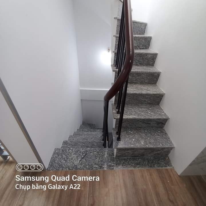 Bán Nhà Thịnh Hào1, Đống Đa, Ô Tô, Kinh Doanh, DT 132m2, MT 10,5m, Giá 31,4 Tỷ..