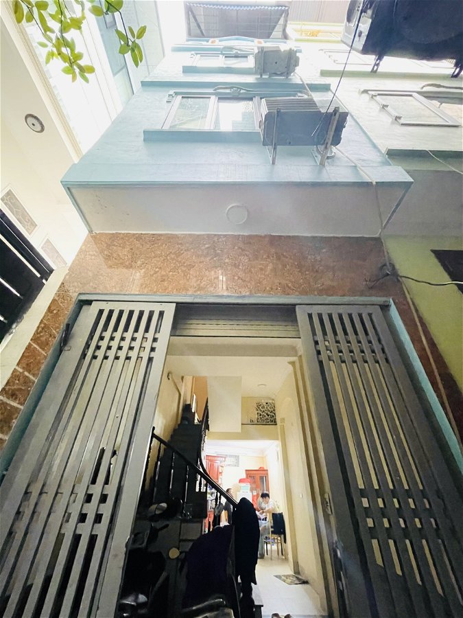 3,1 tỷ 30m 4T ngõ 211 Khương Trung - 2 thoáng trước sau.