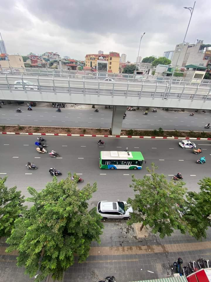 BÁN NHÀ MẶT PHỐ MINH KHAI - VỈA HÈ 8M – 86M2 – 5 TẦNG – 24 TỶ.