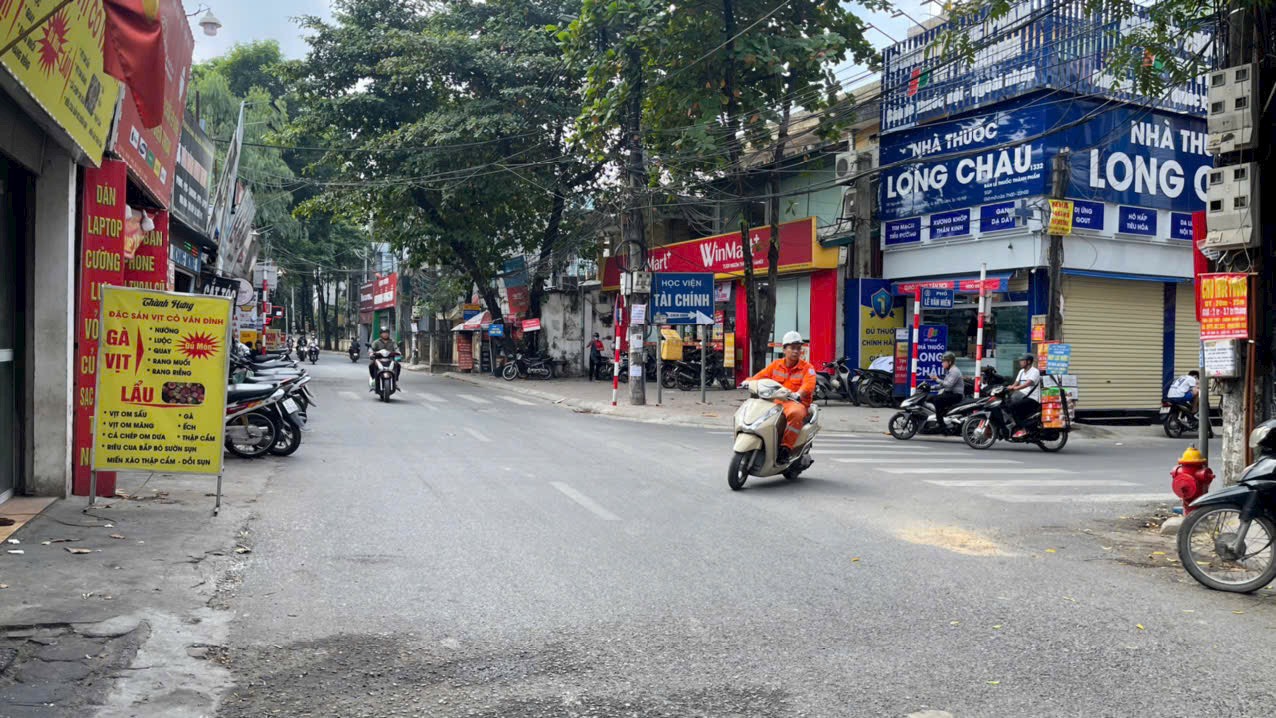 Bán Nhà 3,9 Tỷ 5 Tầng, Đường Lê Văn Hiến, Phường Đức Thắng, Q Bắc Từ Liêm.