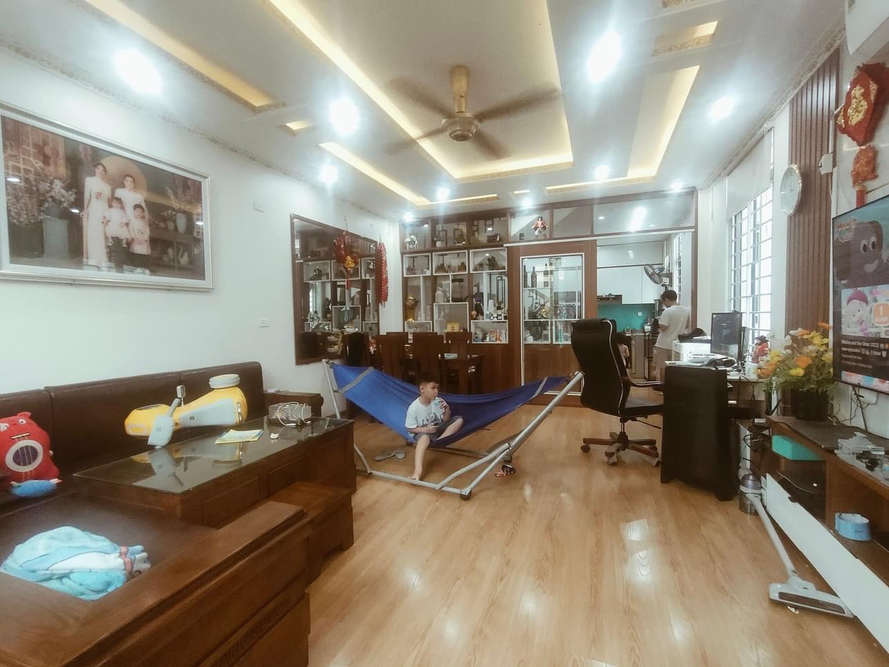 Bán Đất Đẹp Hơn 4 Tỷ, Chợ Vẽ Đông Ngạc, Bắc Từ Liêm 65m2 - 0965283789