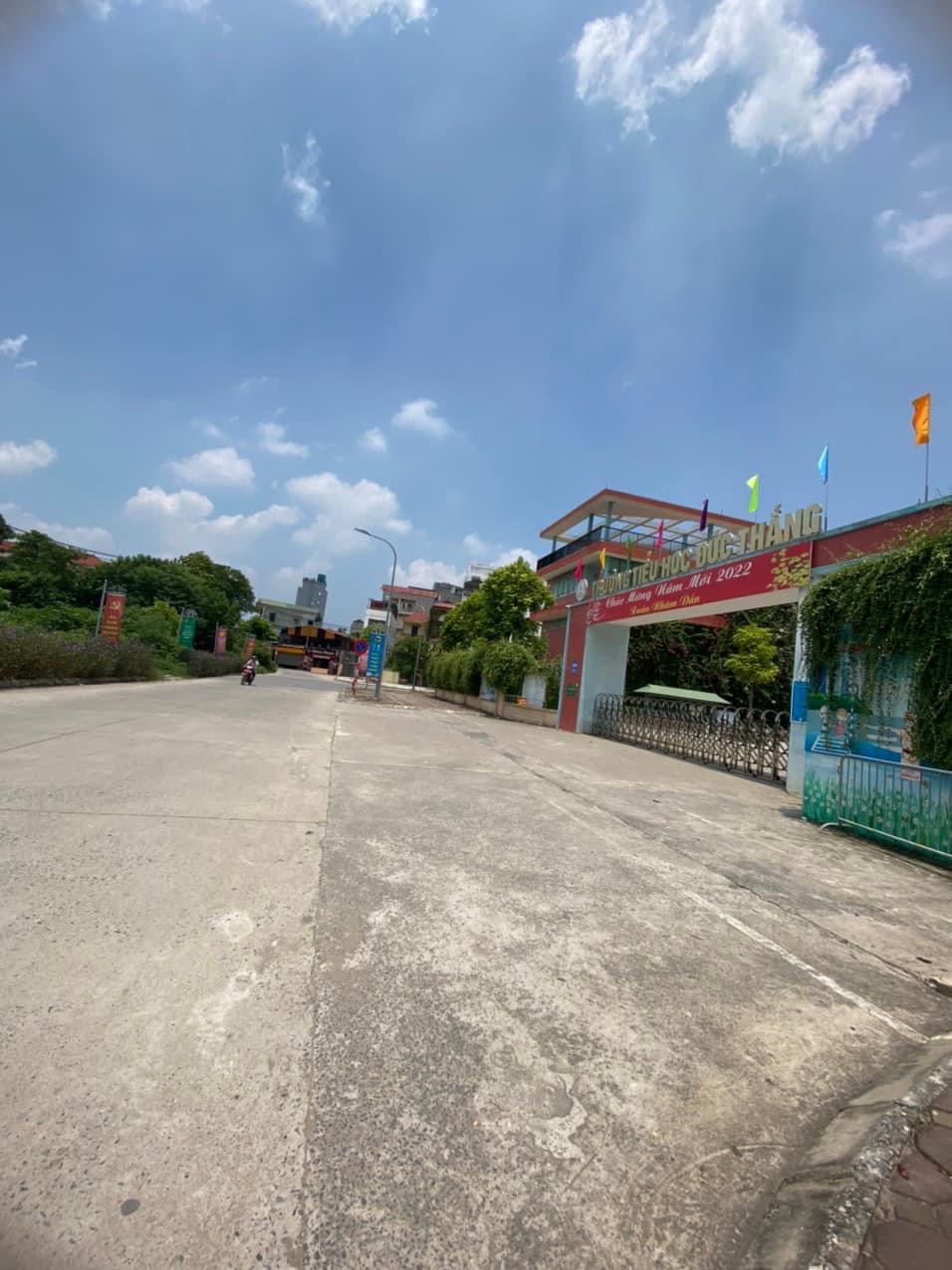 Bán đất Hoàng Tăng Bí - Phân Lô - Ô Tô Tránh - 58m2, MT 6.3m, 5.65 tỷ. Bắc Từ Liêm .