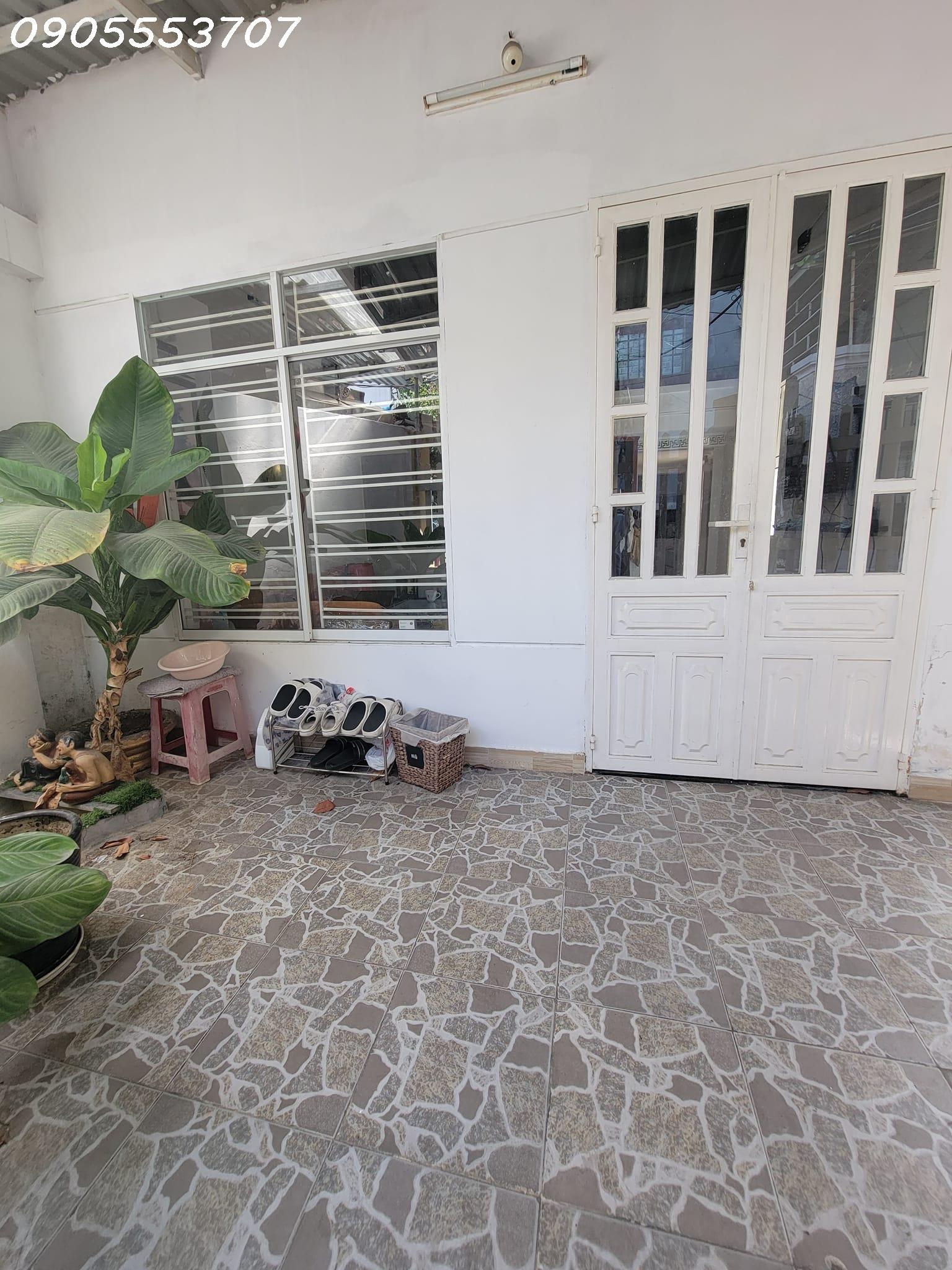 SẬP HẦM, mặt tiền PHẠM NHỮ TĂNG, Thanh Khê, ĐN. Nhà 2 tầng, 3 phòng ngủ, diện tích 50m2. Bao đầu tư chỉ 3,59 TỶ.