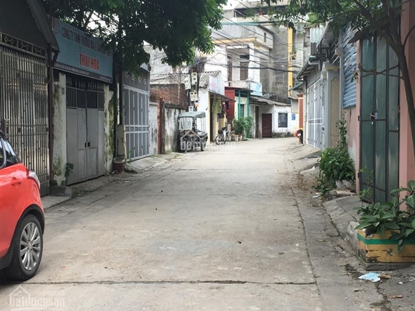 Ngõ đi bên ngoài ngôi nhà số 80 ngõ 332 Ngô Gia Tự cần bán nha-so-80-ngo-332-ngo-gia-tu-can-ban-1
