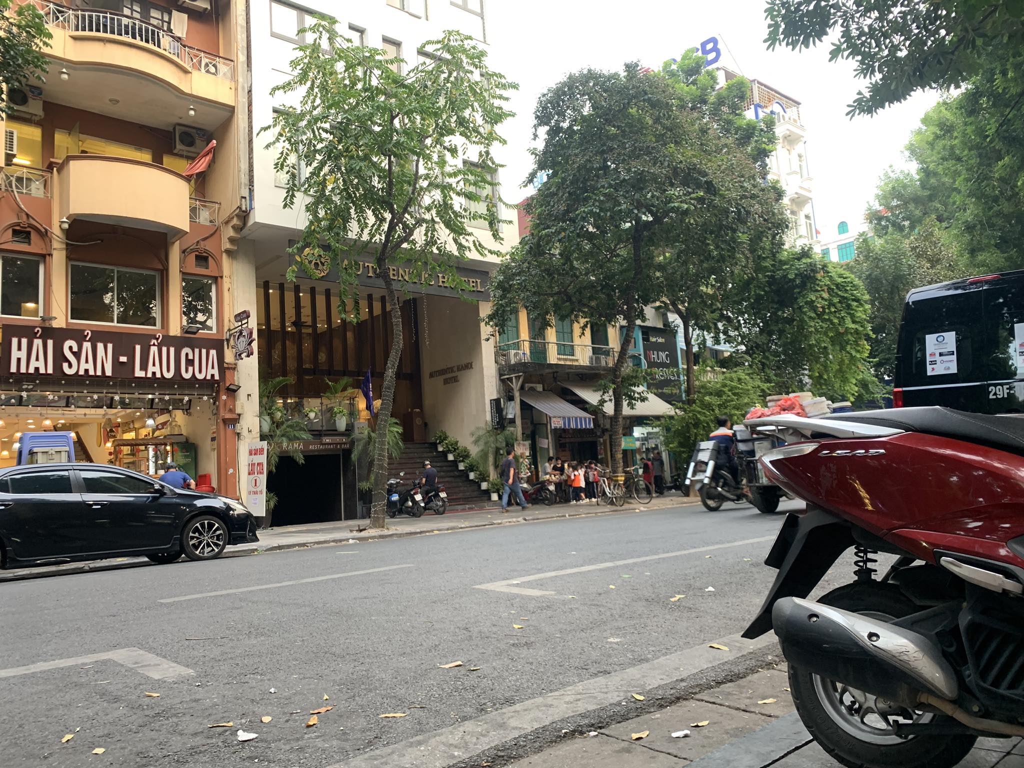 Bán Nhà Lô Góc 65m2 x 15m MT, Kdoanh Đỉnh, Dòng Tiền 1.7 Tỷ/Năm, View 2 Mặt P Lý Thái Tổ, SĐCC, Chỉ 53 Tỷ