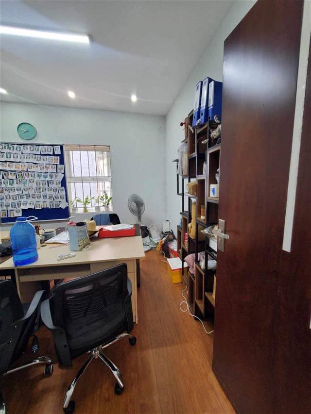 Bán Nhà Trần Hưng Đạo 50m2 x 4 Tầng, Vừa Ở Vừa Kdoanh, Sổ Đẹp Chính Chủ, Chỉ 8.8 Tỷ