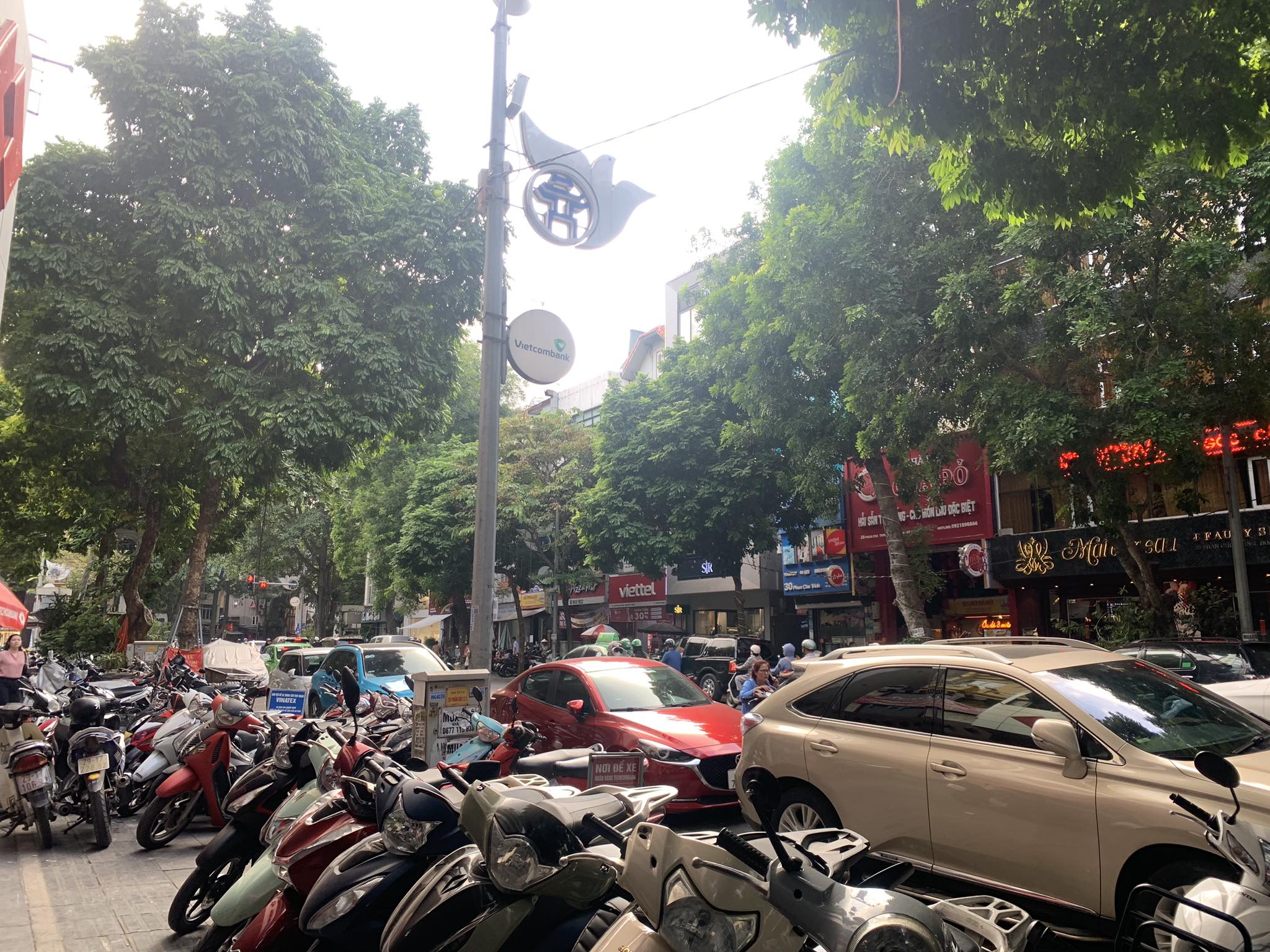 Toà Nhà 9 Tầng Mặt Phố Phan Chu Trinh 200m2 x 6.5m MT, Dòng Tiền 2 Tỷ/Năm, SĐCC, Giá Chỉ 108 Tỷ