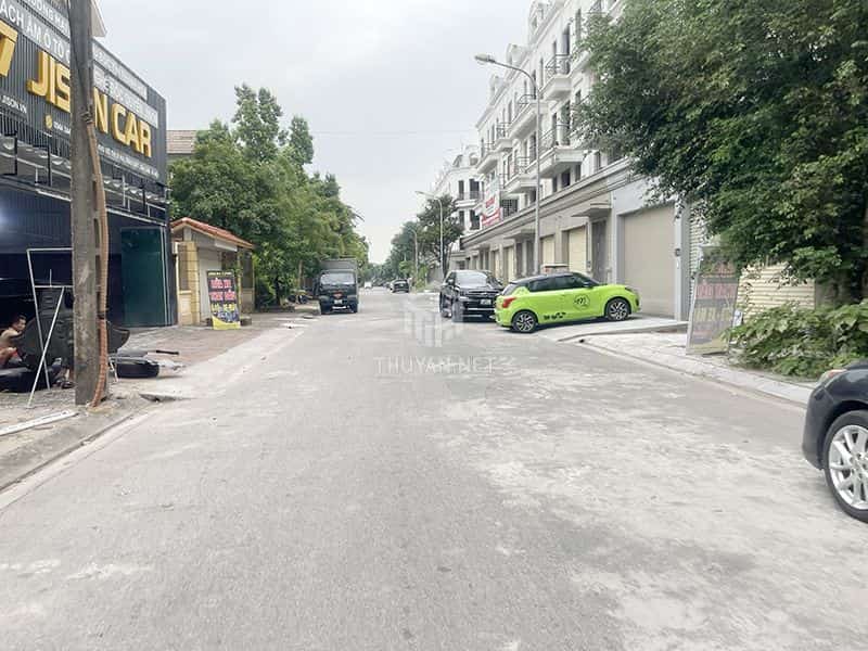 Bán 247m2 đất biệt thự tại KĐT 31ha Trâu Quỳ. Vị trí đẹp, không lỗi phong thủy, gần Hồ điều hòa.