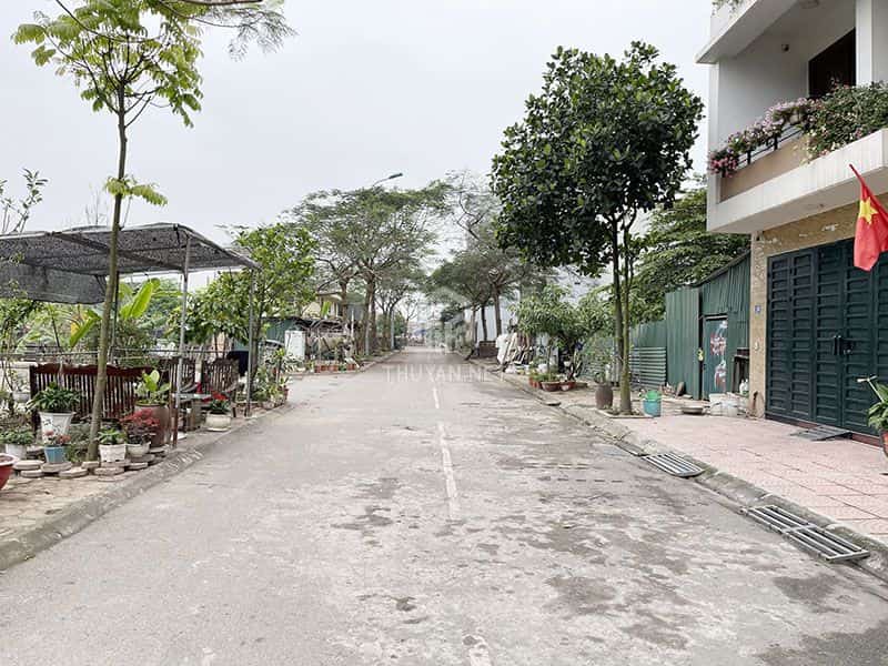 Cần bán 53,7m2 đất TĐC Phường Trâu Quỳ - Gia Lâm. View vườn hoa, đường rộng 12m.