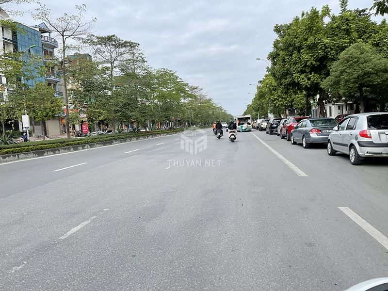 Chính chủ bán 100m2 đất đầu Phố Ngô Gia Tự. Thực tế sử dụng 147m2.