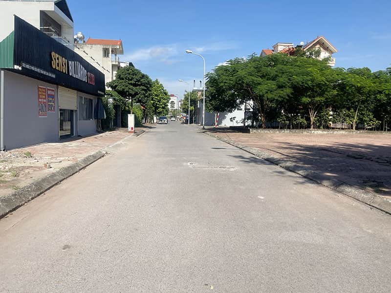 Cô em cần bán 310m2 đất tại mặt phố Cửu Việt 1. Thích hợp làm tòa nhà Văn Phòng