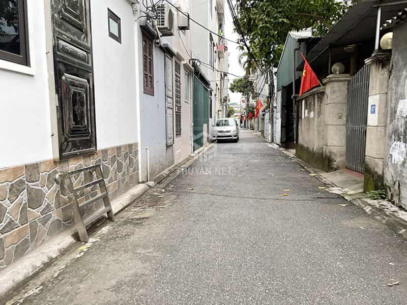 Chính chủ bán 55,5m2 đất thổ cư trong ngõ 95 Kẻ Tạnh, Giang Biên. Ngay chợ Quán Tình.