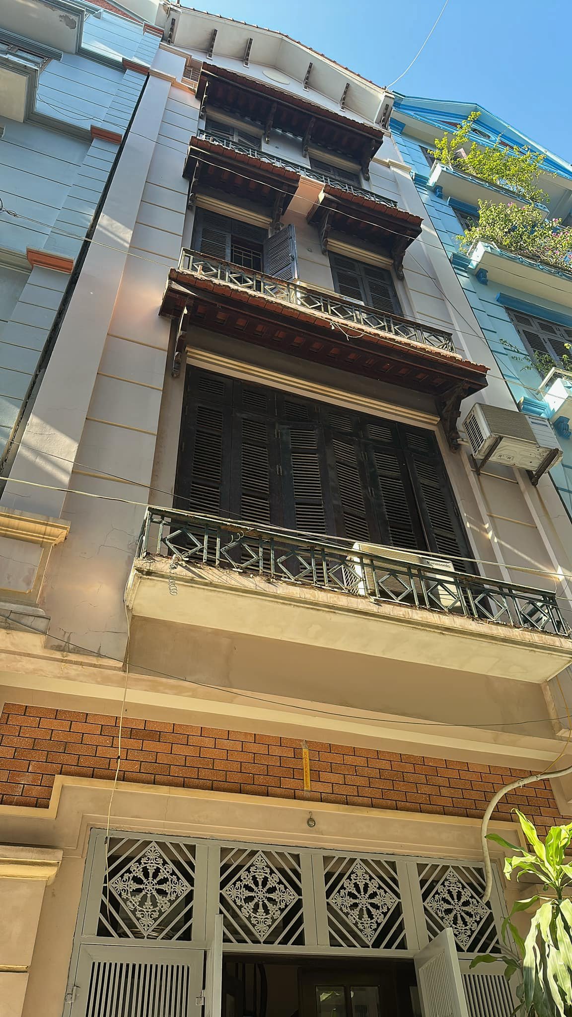 BÁN NHÀ PHẠM TUẤN TÀI CẦU GIẤY 13.8 TỶ 48m 5T MT 4.9m PHÂN LÔ Ô TÔ TRÁNH KINH DOANH ĐỈNH