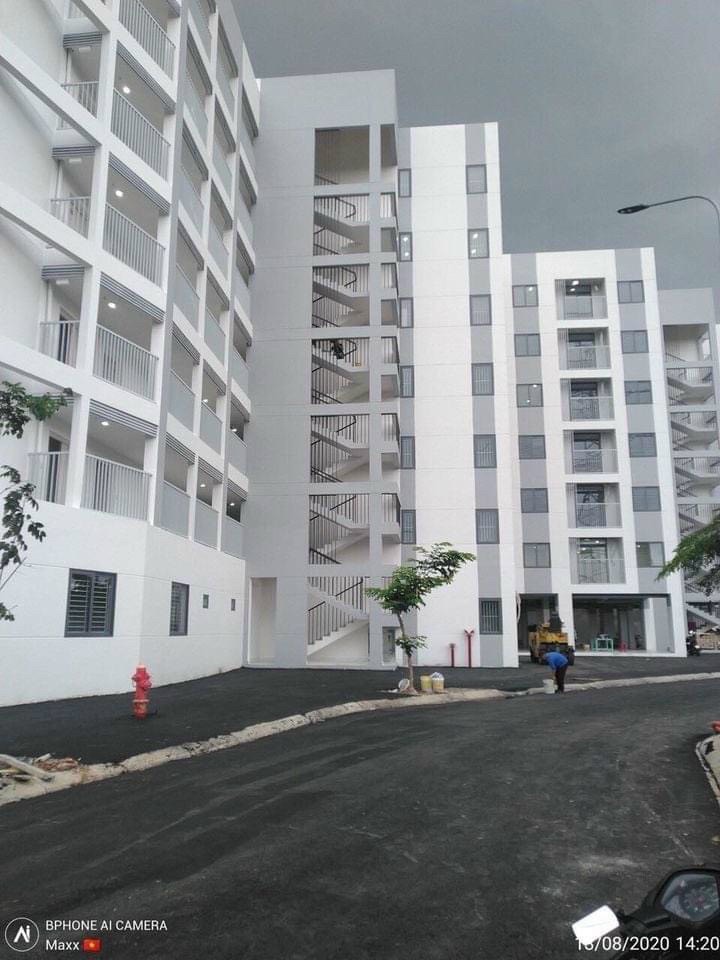 Bán căn hộ mới nhận bàn giao - căn gốc 2 view đẹp giá 950TR thấp hơn giá thị trường 100tr.