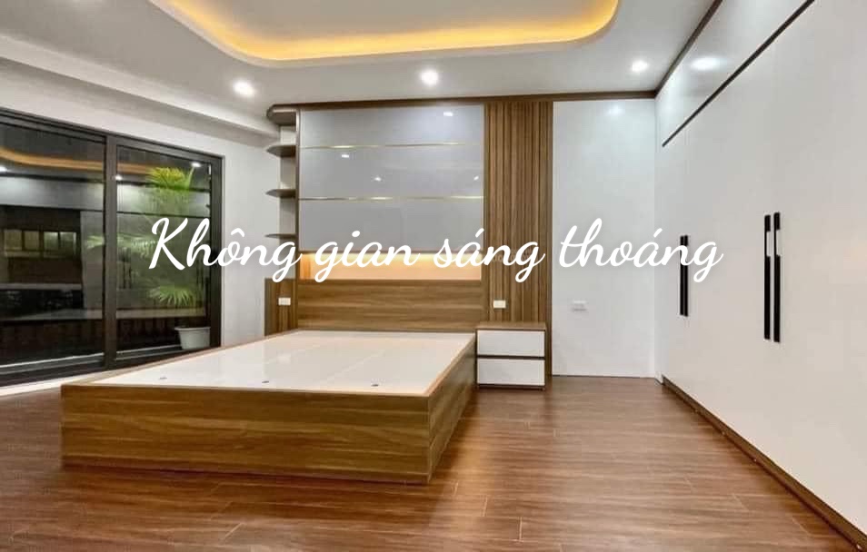 Bán nhà ngõ thông kinh doanh vô địch, Mặt Phố Văn Hội__42m2 x 5 tầng, 4,6 tỷ.