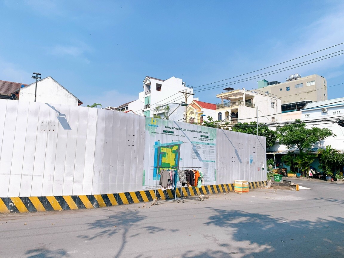 lô đất đẹp 5,2 x 22m - 6x25m - 12,5x 25m đường lý phục man . p bình thuận .q7