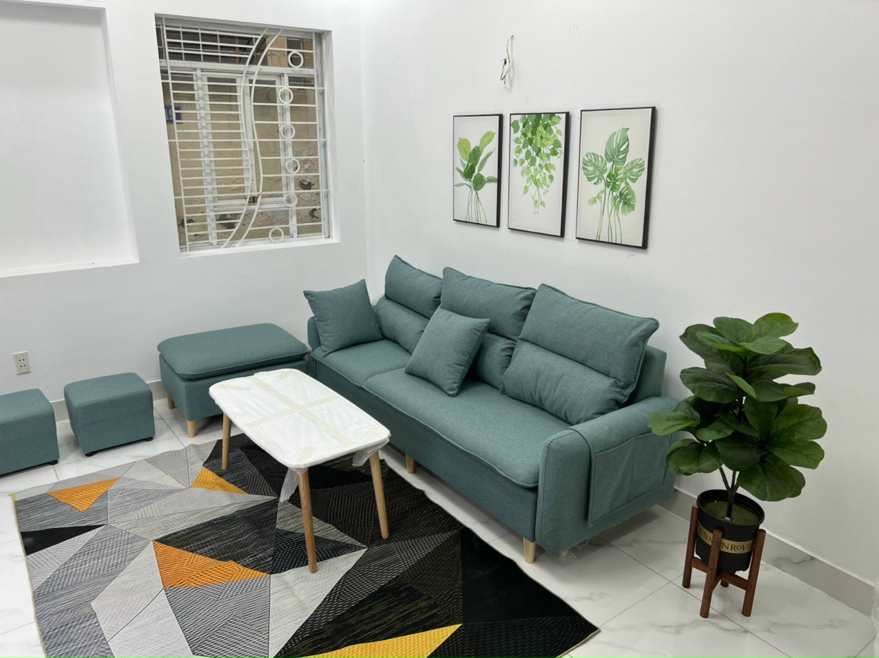 Bán nhà dân xây độc lập Nguyễn Công Trứ 31m 3 tầng GIÁ 1.85 tỉ lô góc, ngõ nông