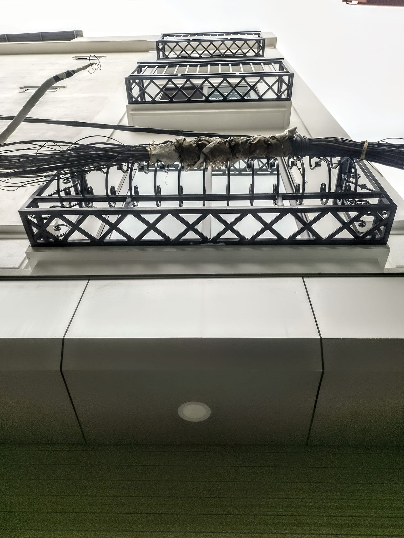 BÁN NHÀ LÊ HỒNG PHONG ĐẸP NHƯ ẢNH 5 TẦNG HƠN 3 TỶ.