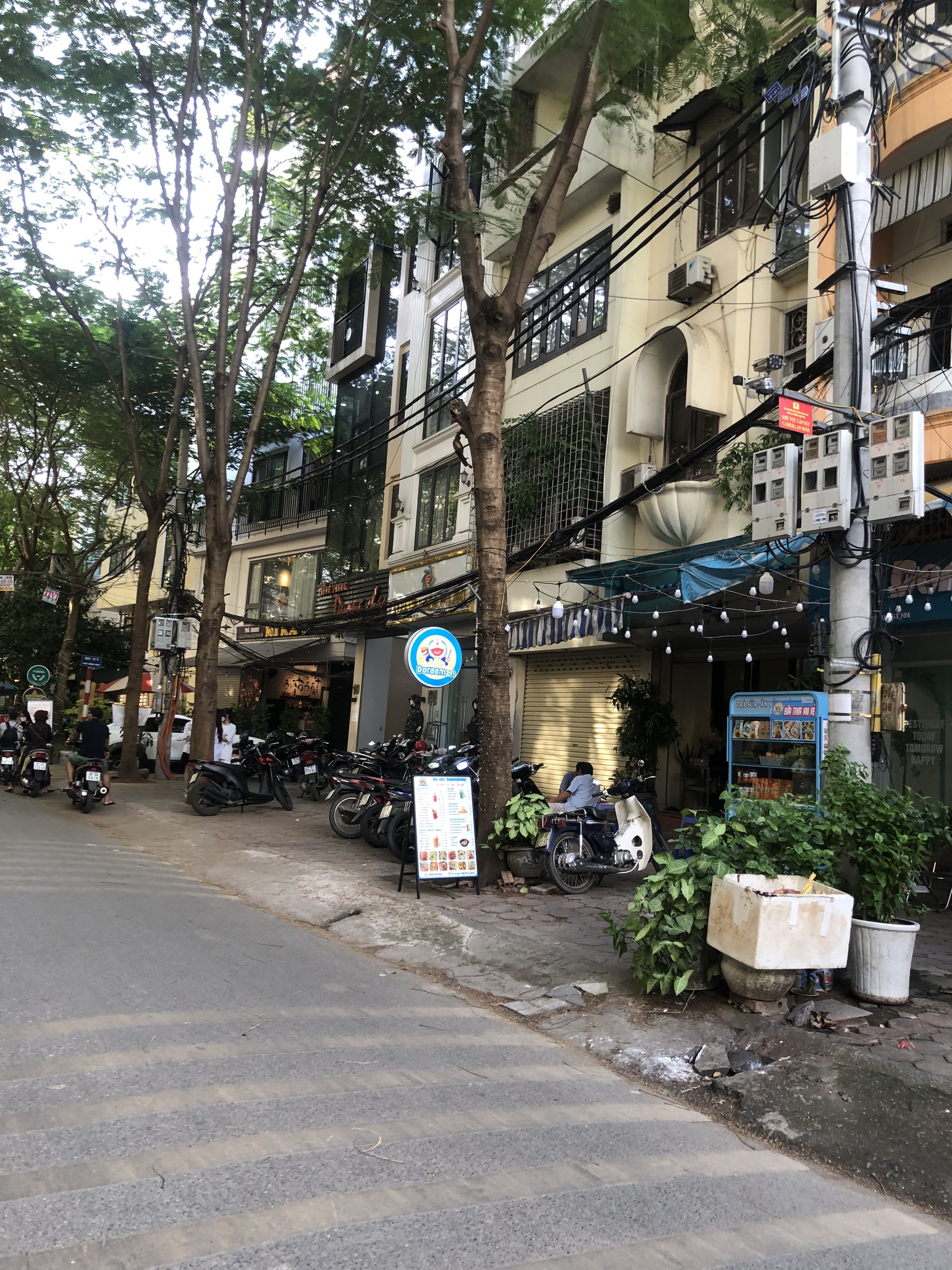 Mặt Ngõ 156 Hồng Mai, 52m2, 10.9Tỷ, Ô Tô, KD Ẩm Thực, 336tr/n.