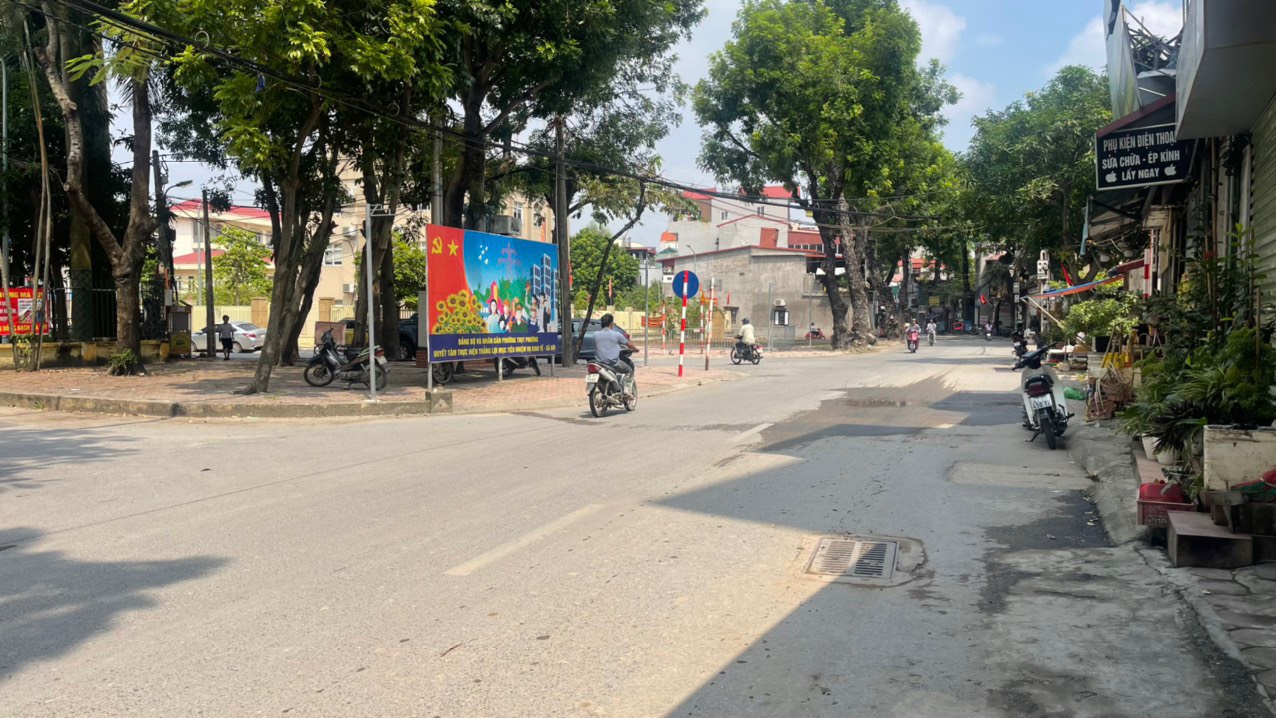 Bán đất Thuỵ Phương, ngõ nông sổ vuông 52m, MT 4,8m giá 3.3 tỷ.