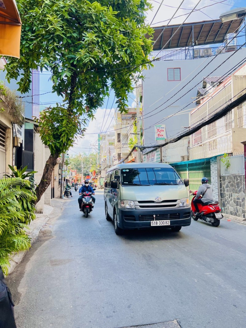 BÁN GẤP MẶT TIỀN NI SƯ HUỲNH LIÊN, TÂN BÌNH, 7 TẦNG, 6x27, CHỈ 16 TỶ HƠN.